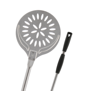 Pala para hornear de acero inoxidable 18/10 perforado con mango deslizante gris.